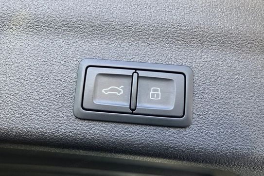 Audi A6 50 TDI mHEV quattro S Line Tiptronic