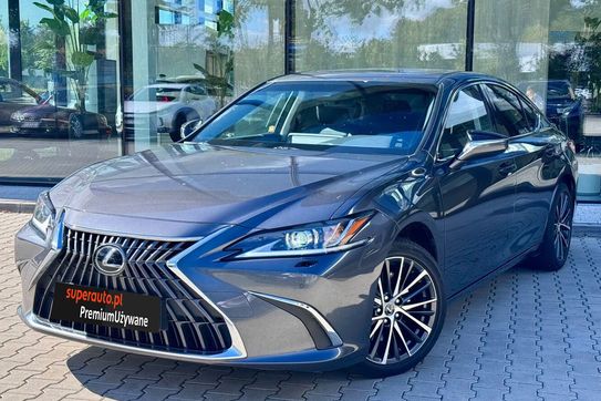 Lexus ES 300h Business Edition
