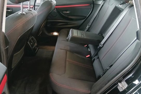 BMW Seria 3 Gran Turismo 320d xDrive Sport Line