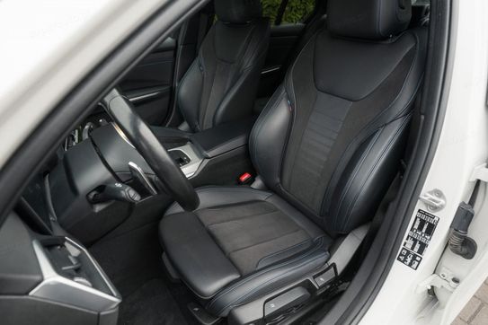 BMW Seria 3 320d xDrive mHEV M Sport sport-aut