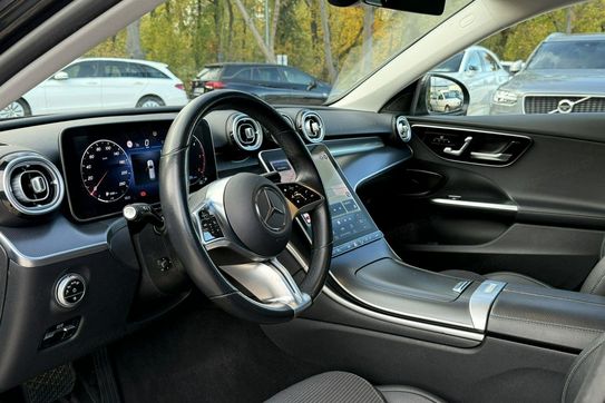 Mercedes Klasa C Kombi 220 d Avantgarde
