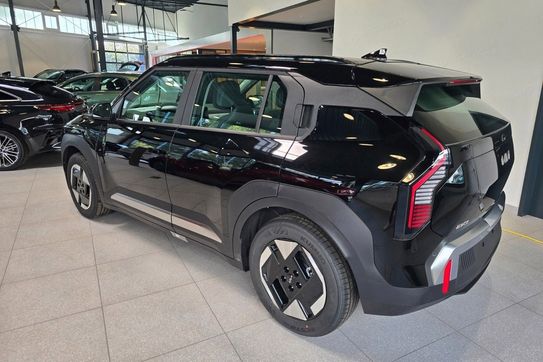 Kia EV3 81.4kWh Earth