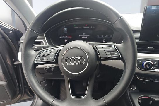 Audi A4 40 TFSI mHEV Advanced S tronic