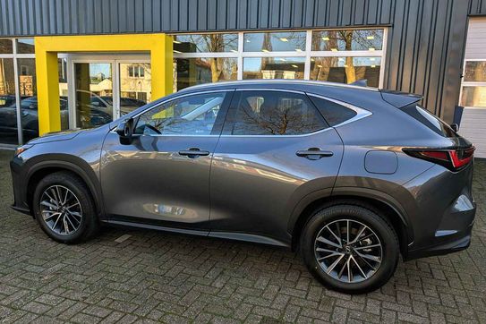 Lexus NX 350h Elegance 2.5 Hybrid AWD