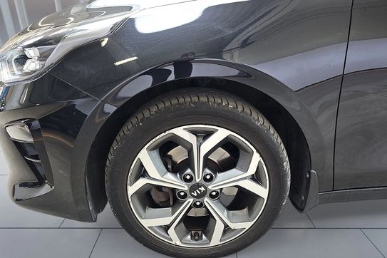 Kia Ceed 1.6 CRDi SCR L DCT