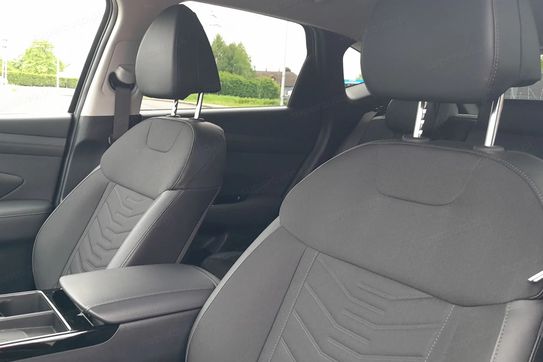 Hyundai Tucson 1.6 T-GDi HEV Executive 2WD aut