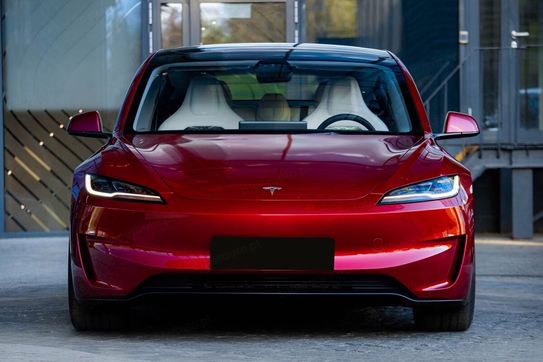 Tesla Model 3 Performance AWD