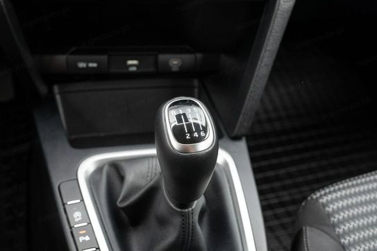 Kia Ceed 1.5 T-GDI M
