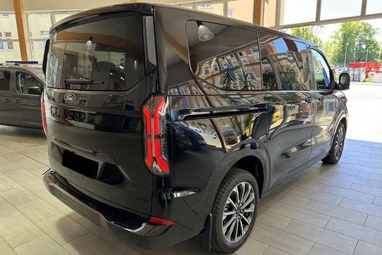 Ford Tourneo Custom L1H1 Titanium X 320 A8 AWD