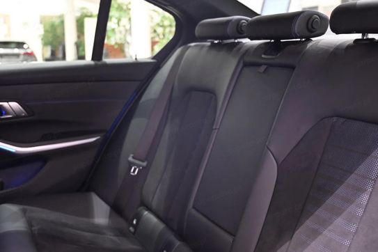 BMW Seria 3 320d xDrive M Sport