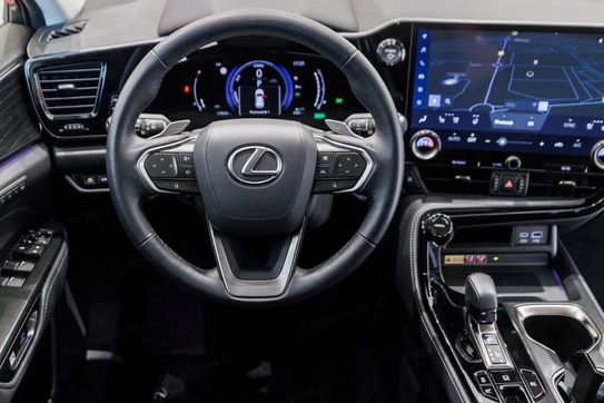 Lexus NX 350h Omotenashi AWD