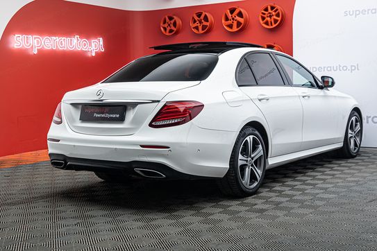 Mercedes Klasa E E 220 d 4-Matic AMG