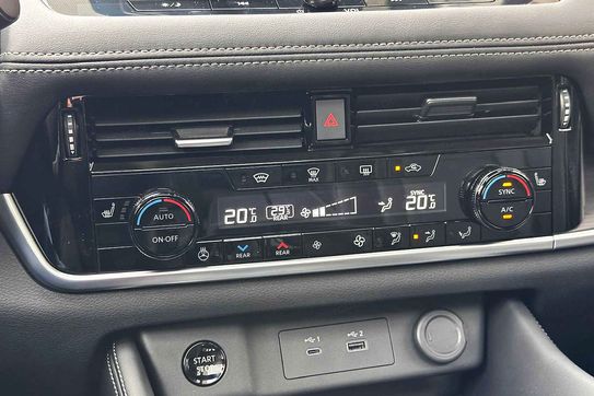 Nissan X-Trail Tekna e-POWER 4WD 1.5
