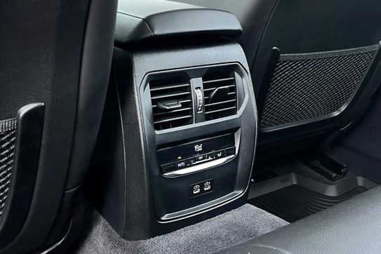 BMW Seria 3 Touring 320d xDrive Sport Line