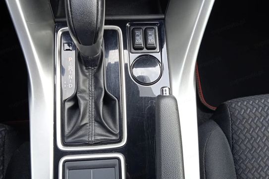Mitsubishi Eclipse Cross 1.5 T GPF  Invite Plus CVT
