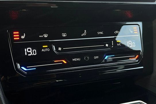 Volkswagen Arteon 2.0 TSI GPF R-Line DSG