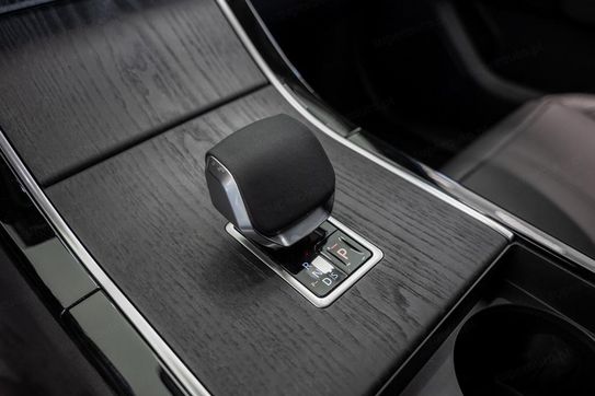 Land Rover Range Rover Velar P400e Dynamic HSE