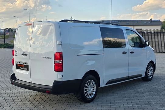 Toyota ProAce D-4D Medium (bryg.)