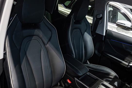 Chery Tiggo 4 Prestige 1.5 T-GDI HEV DHT