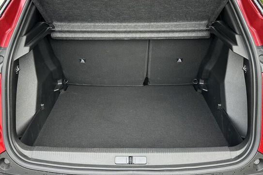 Peugeot 2008 Allure EAT8 1.2 PureTech