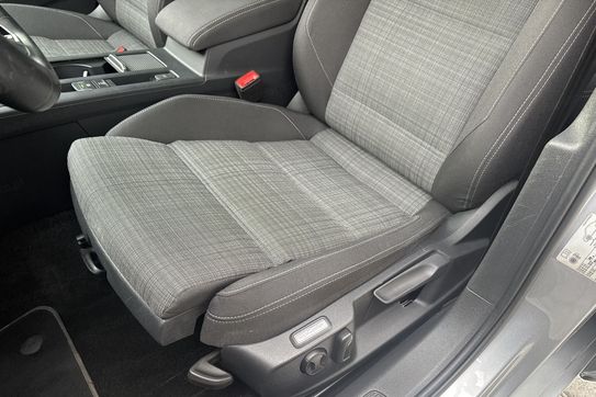 Volkswagen Passat Business 1.5 TSI  DSG