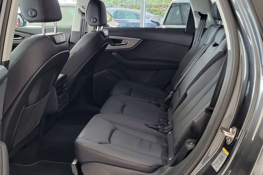 Audi Q7 TDI quattro S Line