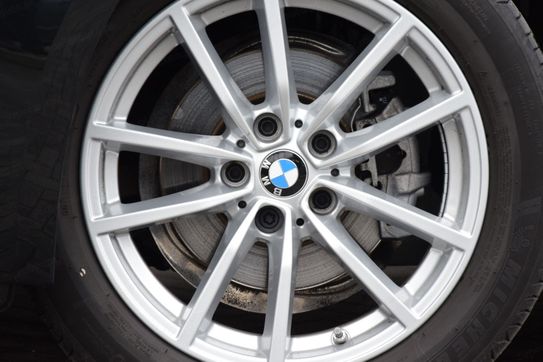 BMW Seria 3 318i
