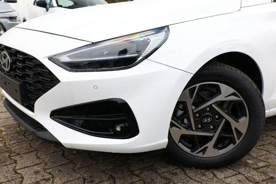 Hyundai i30 1.6 T-GDI Smart DCT
