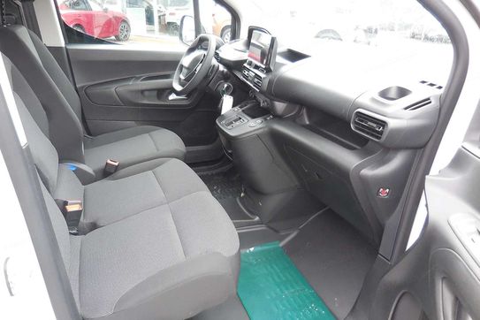 Peugeot Partner Van Long L2H1 EAT8