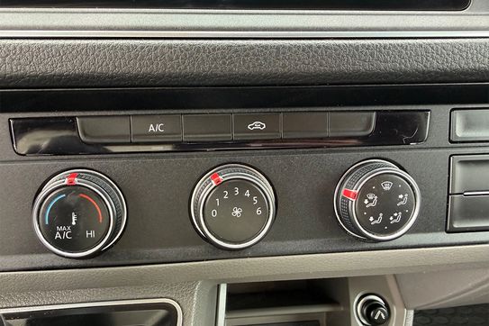 Volkswagen Crafter Autolaweta AT