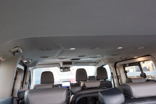 Ford Tourneo Custom L2H1 Titanium AT