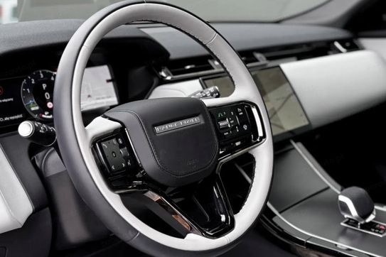 Land Rover Range Rover Velar P400e AWD S