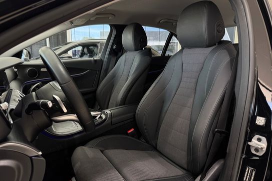 Mercedes Klasa E 200 4-Matic 9G-TRONIC