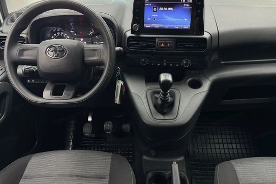 Toyota Proace City Verso 1.5 d-4D Business