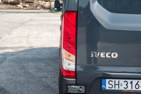 Iveco Daily 35S18 Hi-Matic 16m3 L4H2