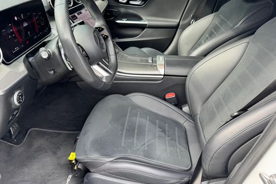 Mercedes Klasa C 220 d 4MATIC AMG Line