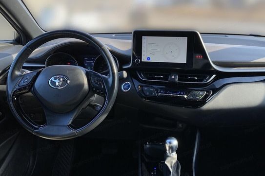 Toyota C-HR 2.0 Hybrid Executive