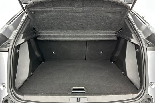 Peugeot 2008 GT 1.2 PureTech EAT8