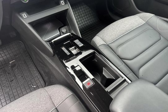 Citroen C4 X Shine 1.2 PureTech  S&S EAT8