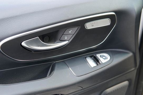 Mercedes Vito 116 CDI Pro Długi 9G-Tronic