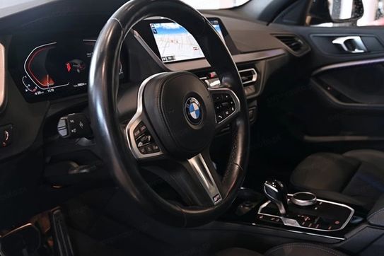 BMW Seria 1 118i M Sport