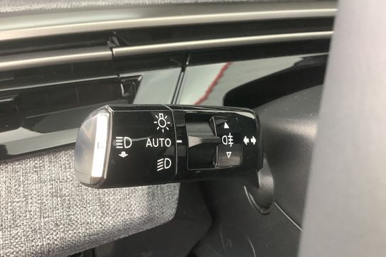 Peugeot 3008 GT 1.2 mHEV e-DCS6