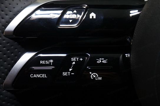 Mercedes Klasa E 220 d 4-Matic AMG