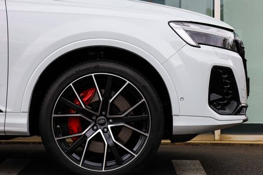 Audi Q7 SQ7 TFSI quattro