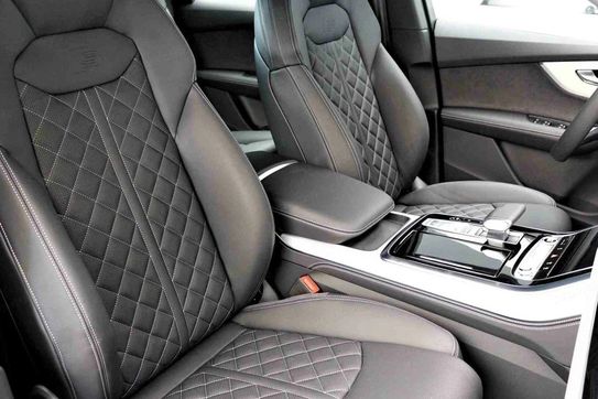 Audi Q7 50 TDI quattro S Line