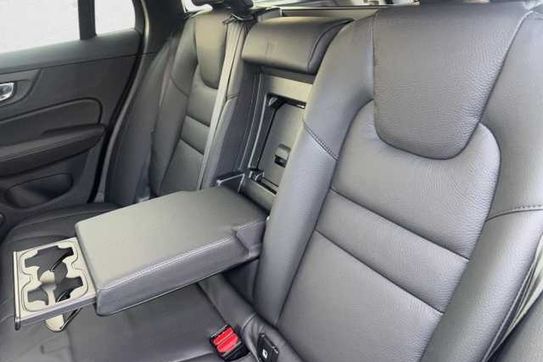 Volvo V60 T6 AWD Plug-In Hybrid Plus Dark aut