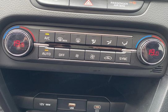 Kia Ceed 1.5 T-GDI M