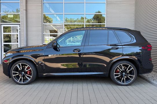 BMW X5 M60i xDrive
