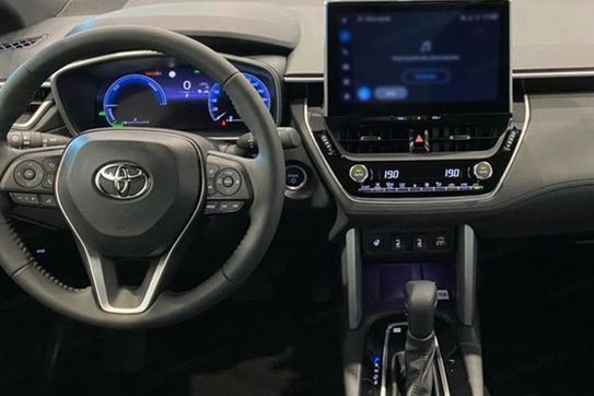 Toyota Corolla Cross Executive 2.0 Hybrid