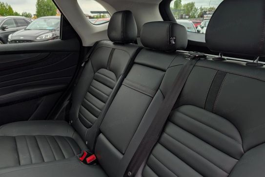 MG HS 1.5 T-GDI Exclusive DCT